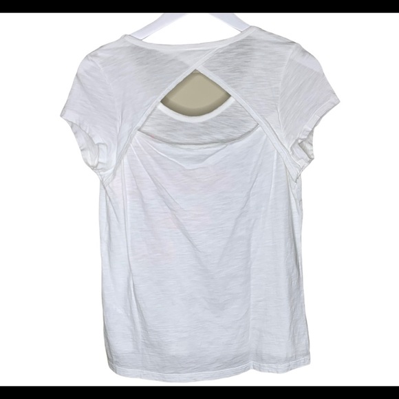 HYBA Be Unexpected Open Back Tee/Top With Cap Sleeves Ivory White Size Medium - Picture 4 of 7